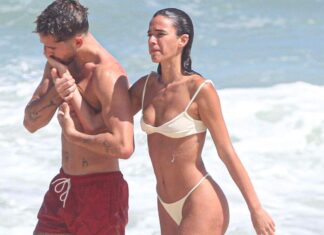 bruna-marquezine-e-joao-guilherme-sao-flagrados-curtindo-uma-praia-no-rio-de-janeiro