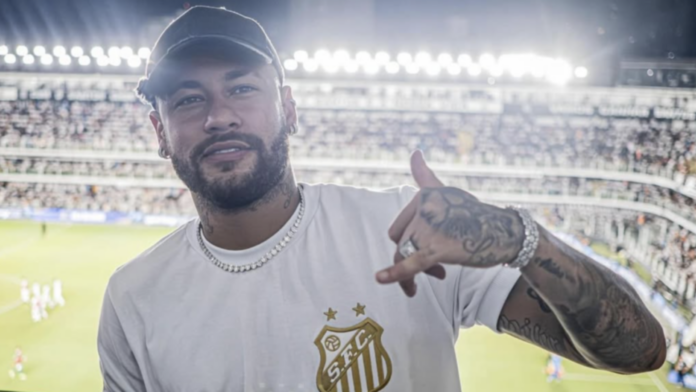 neymar-faz-surpresa-para-garotos-da-base-do-santos-apos-treino