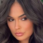 ex-bbb-larissa-santos-leva-14-pontos-apos-box-de-vidro-estourar-durante-o-banho