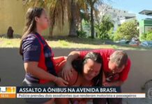 mae-de-envolvido-em-assalto-de-onibus-chora-e-pede-desculpas-a-vitimas