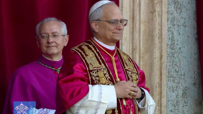 agora:-robert-francis-prevost-se-revela-como-o-primeiro-papa-americano
