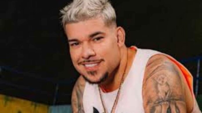 buarque-pede-doacoes-em-vez-de-presentes-na-festa-de-1-ano-do-filho-kaleb