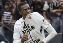 jo,-ex-jogador-do-corinthians,-e-preso-por-atraso-no-pagamento-de-pensao-alimenticia